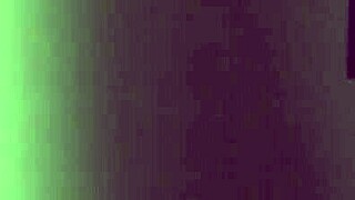 Pequeña Jennifer Far showcases her Latina charm