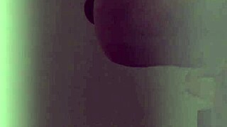 Pequeña Jennifer Far showcases her Latina charm