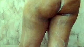 Big Boobs Girlfriend Fingering Her Tight Slit in Bathroom With Hindi Chat.