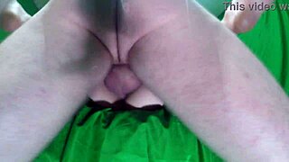 Scarlett Johnson in Deep Action