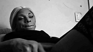 Watch AngelG Masturbate To Orgasm!