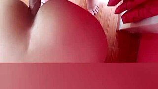 Latina receives cock for keeping money!