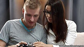 Casual Teen 18+ Sex With Jessica Malone, Thank You For Help