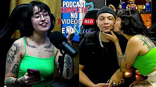 Martina oliveira avalia o pauzão do ruan ela ficou com tesão vendo podcast pópum no barraco completo no sheer