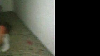 Creampie Inside Married Woman in Raw Cuckold Action