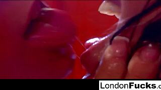 london keyes and capri play lesbian 😍