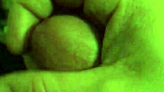 Gay guy masturbating to cumshot