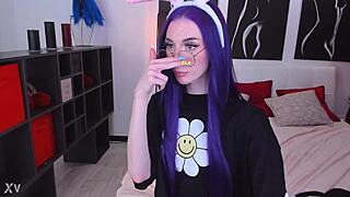 lets go watch this shemale on webcam 😏