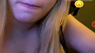 Una bella tettona bent over in doggystyle position?