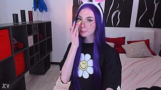 lets go watch this shemale on webcam 😏