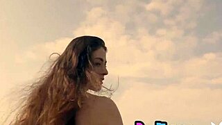 amazing bubble butt brunette teen model joy draiki shows perfect ass