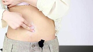 Asian navel sound fetish gets intense with japanese touches 😍