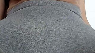 ten minutes of spanking punishment on her naughty pussy