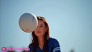 There's no i in threesome with juan, liz, and maya 😏