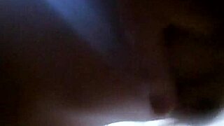 Chịch E Măng To Zô Bự Sướng Trym Với