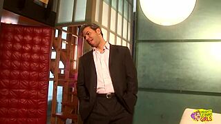 virtual lesbians licking pussy on sofa?