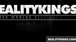 Giselle Leon and Ramon Nomar licking it with Lexii... dang, I meant pure action!