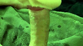 i wankd into my fleshlite and got a creampie cumshot