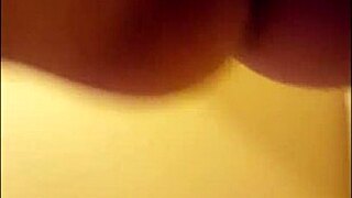 she asks him to cum inside during amateur sex