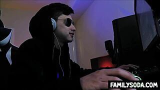 Gamer stepbro bangs stepsis hard, damn hot!