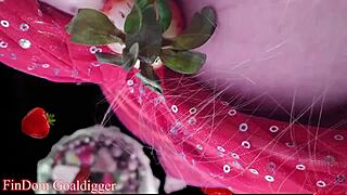 food fetish meets financial domination with kinky glasses