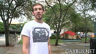 Check out this big gay knob action! 😜