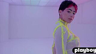 Mia Valentine posing her big ass?