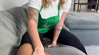 Девушка-барista изменяет на работе, хочешь присоединиться? 😜