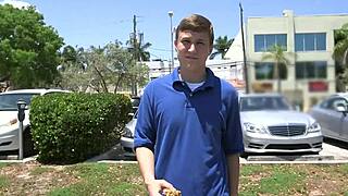 Watch intense homosexual sex episodes for free.