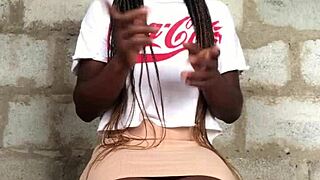 crazybitch shares tips on sitting in short skirt to avoid body odor