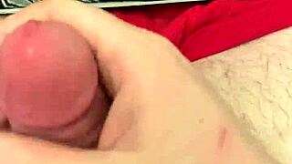 Quick jack off and cumshot before bed