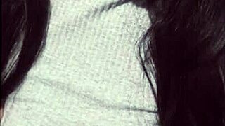 Hey, my horny cousin films herself masturbating just for me!