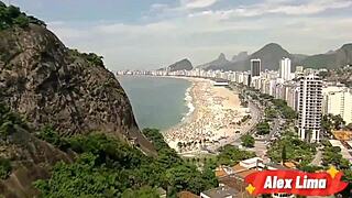 stop watchin da game to let jasmine santanna play video game for sex wit da slut