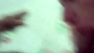 trans sucking so deliciously, look at that