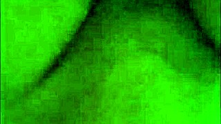 El Tio Hace de las Suyas Cuando Estoy Sola