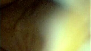 El Tio Hace de las Suyas Cuando Estoy Sola