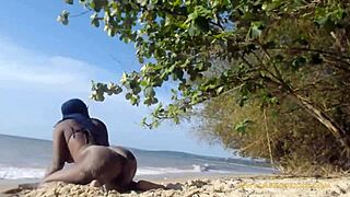 Yo, twerkin' butt naked in public streets now!