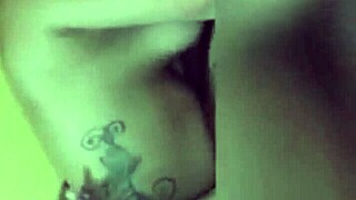 I love how she sucks it, this prostitute