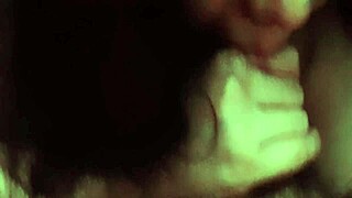 secretaria me la chupa con dildo hasta el orgasmo