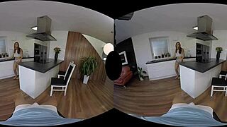 Morgan RODRIGUEZ Is A Sexy Chick In VR