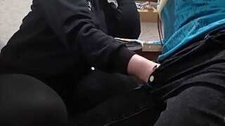 Kuka on seuraava, joka saa toisensa laukeamaan kovaa?