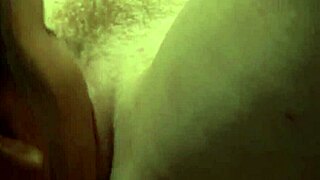 Lesbická Latina vo väzení líže pičku mladá dospelá 18+ na duro. Nemôžem prestať sledovať! 😈