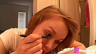 Sesi Makeup Seksi Evilyn Jadi Ngentot Liar