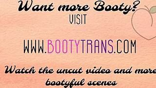 Ei, confira essa tgirl latina levando a bunda grande fodida forte na lingerie