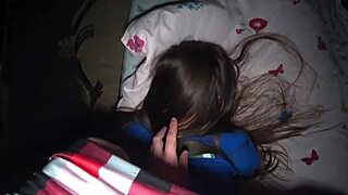 Просто истинска история на жена, която снима приятеля на мъжа си да я чука в 4K