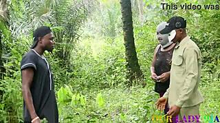 Hé, wil je BBW Pornster Softkind Fucksy Buiten Zien Neuken?