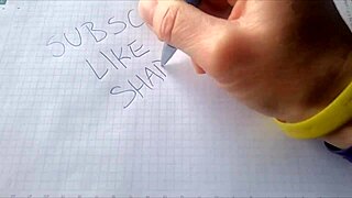 अरे, देसी स्टेपमॉम को किचन में बड़े बूब्स के साथ हार्ड बैंगिंग देखना चाहते हो?