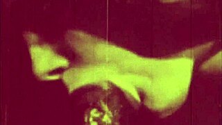 Mec, je n'arrive pas à croire que ce threesome interracial vintage ait eu lieu