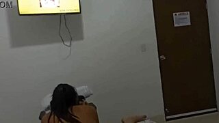 החבר הכי טוב שלי הזמין אותי למלון ללילה פרוע של זיון מיסיונרי