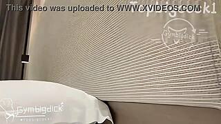 我渴望那个巨大怪物鸡巴操我的伪娘身体